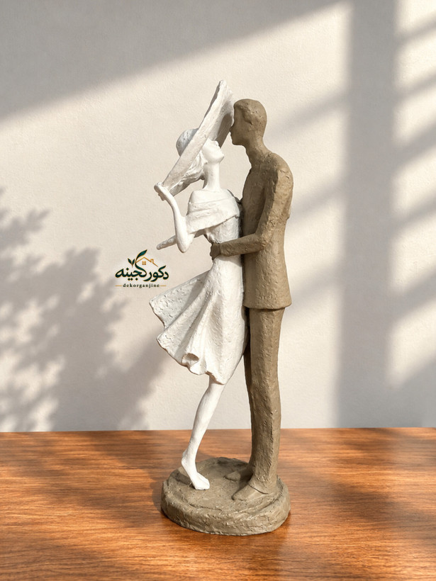 مجسمه دکوری زوج عاشق مدل رقص